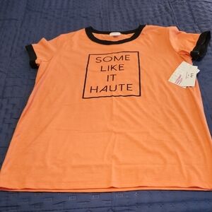 NWT LULAROE ORANGE/MELON LIV T-SHIRT